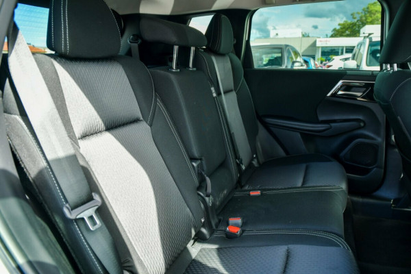 2024 Mitsubishi Outlander ZM LS SUV Image 9