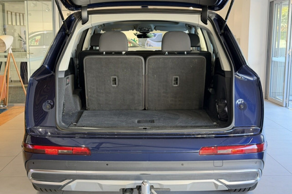 2022 Audi Q7 4M 45 TDI SUV Image 8