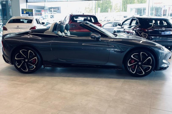2024 MY24.5 MG Cyberster EC32  Convertible