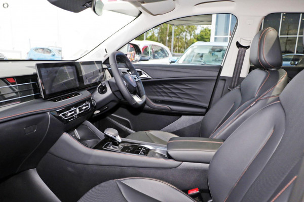 2025 MG HS AS33 Super Hybrid Essence SUV Image 7