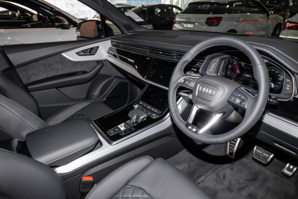 2025 MY26 Audi Q7 4M TFSI 250kW S line SUV image 4