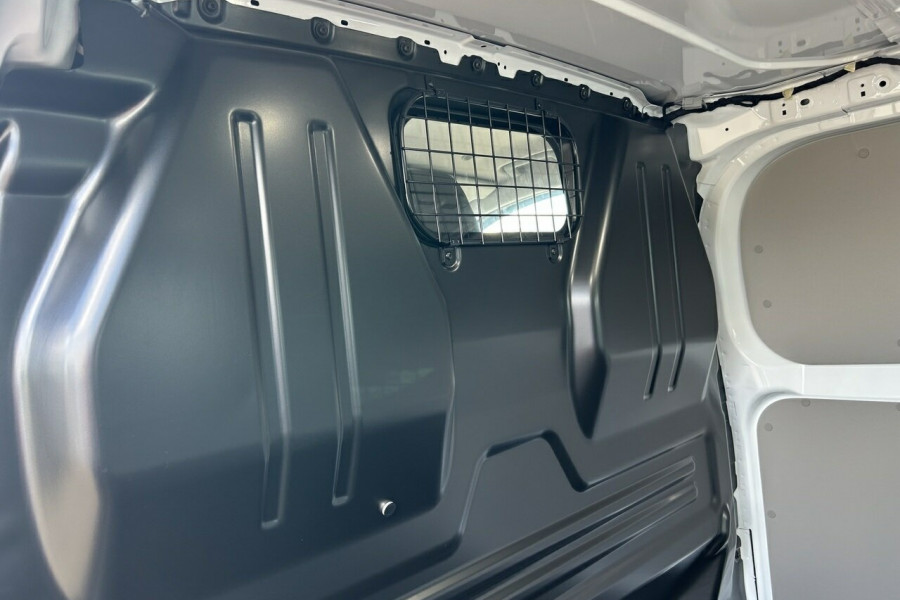 2024 MY23.75 Ford Transit Custom AV Trend LWB Van Image 9