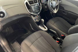 2017 Holden Barina TM LS Hatch Image 4