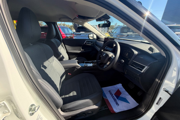 2025 Mitsubishi Outlander ZM Aspire SUV Image 12