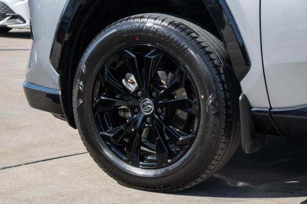 2024 Toyota RAV4 AXAH52R XSE SUV Image 23