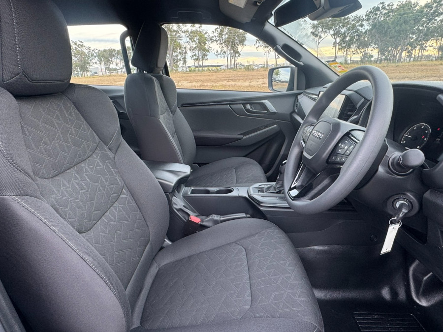 2026 Isuzu D-MAX RG X-RIDER Ute Image 9