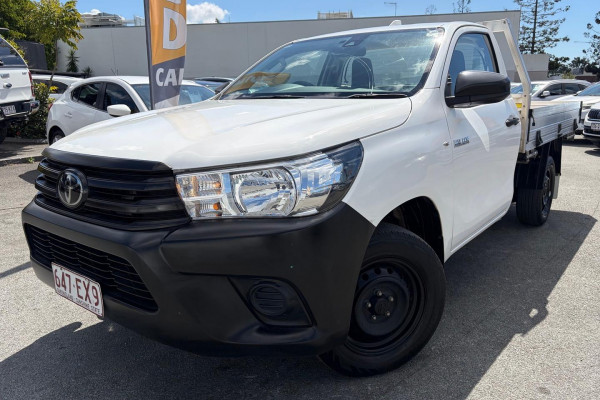 2022 Toyota HiLux TGN121R WorkMate Cab Chassis Image 1