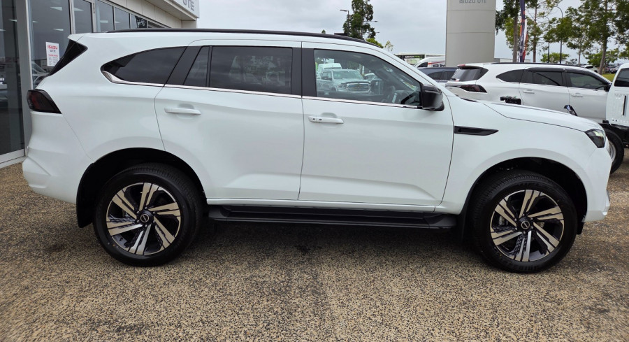 2026 Isuzu MU-X RJ LS-T SUV Image 2