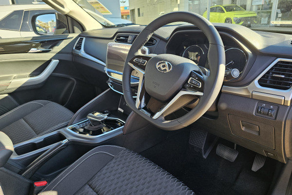 2026 MY25 LDV T60 SK8C Max PRO Ute Image 15