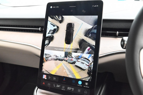 2026 Volvo ES90  Ultra Single Motor Sedan Image 7
