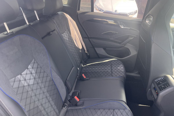 2026 Volkswagen Tiguan CT 150TSI R-Line SUV Image 12