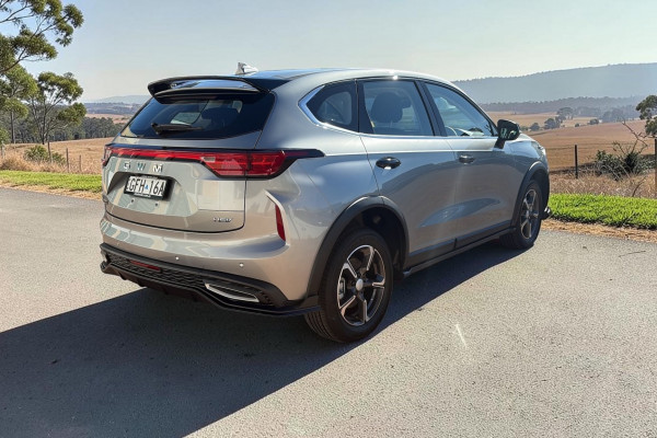 2026 GWM Haval Jolion A02 Premium Hybrid SUV Image 7