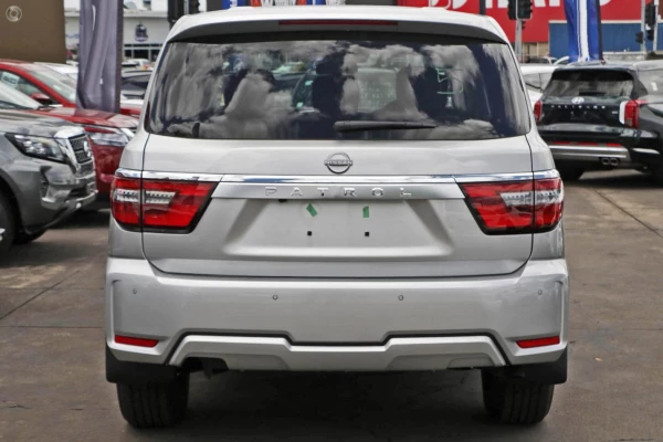 2026 Nissan Patrol Y62 Ti SUV Image 3