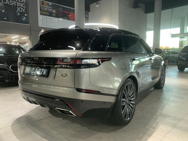 2021 Land Rover Range Rover Velar L560 P400 R-Dynamic HSE SUV image 4