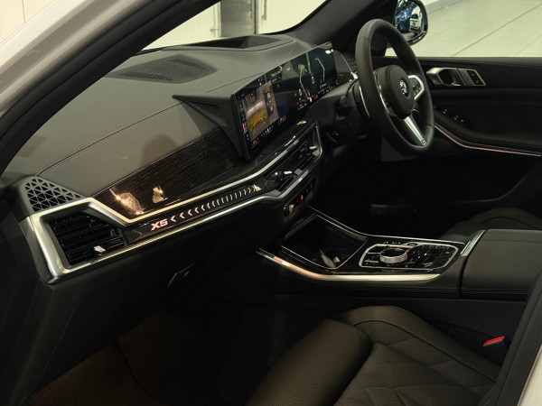 2026 BMW X5 G05 LCI xDrive30d M Sport SUV image 11