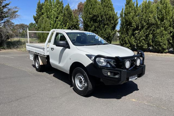 2019 Mazda BT-50 XT Cab Chassis Image 5