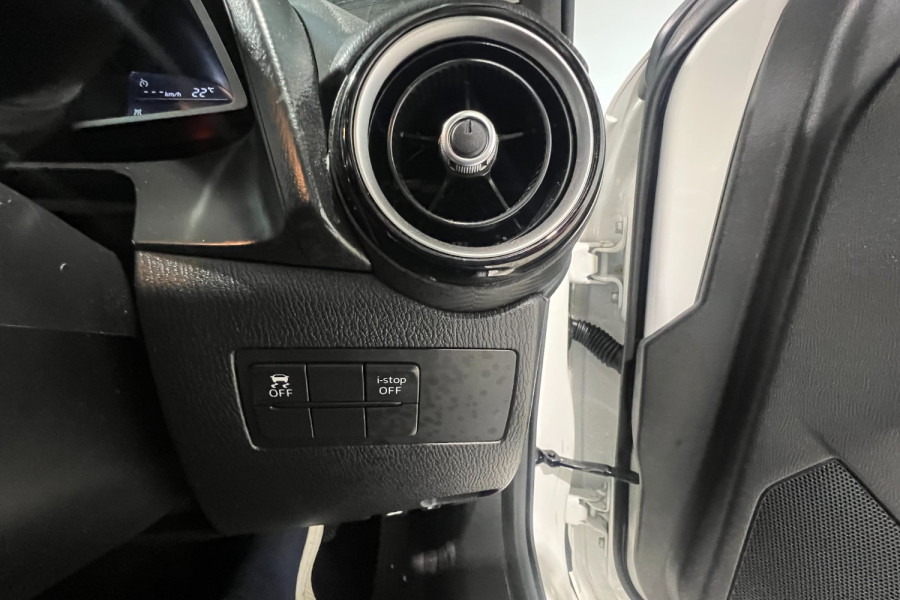 2016 Mazda 2 DJ Series Maxx Hatch Image 20