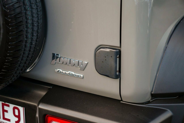 2021 Suzuki Jimny JB74 GLX Coupe Image 6
