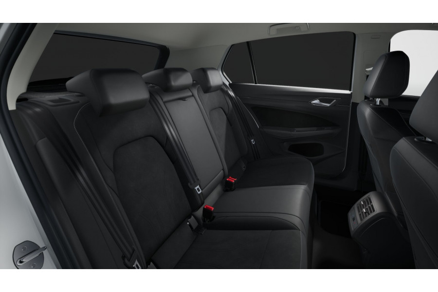 2025 Volkswagen Golf 8.5 110TSI Style Hatch Image 10