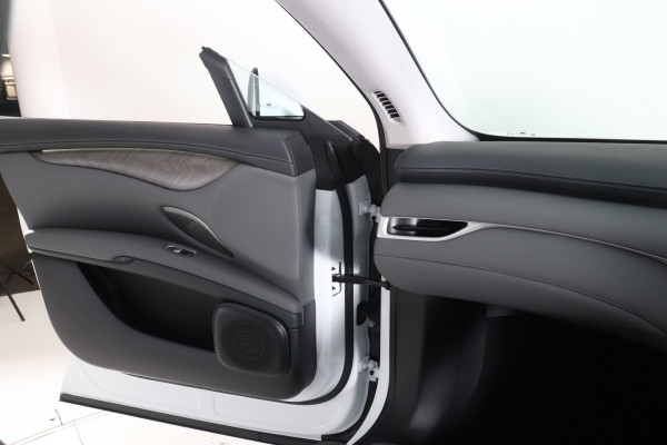 2026 MG IM6 Platinum SUV Image 13
