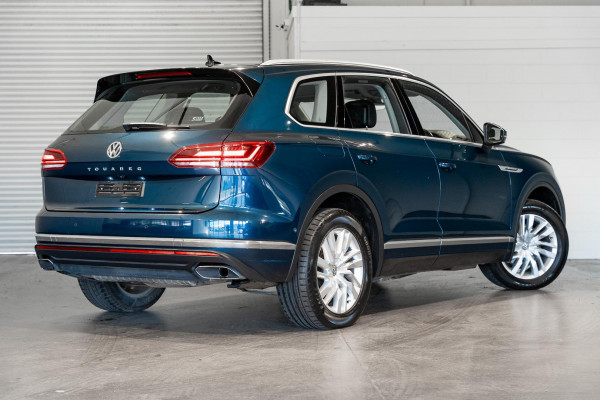 2019 Volkswagen Touareg CR 190TDI Launch Edition SUV Image 6