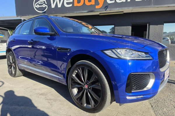 2016 MY17 Jaguar F-PACE X761 First Edition SUV Image 5