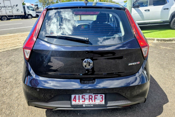 2020 MG MG3 SZP1 Core Hatch Image 6