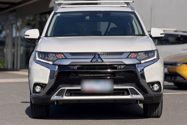 2019 MY20 Mitsubishi Outlander ZL Exceed SUV Image 3