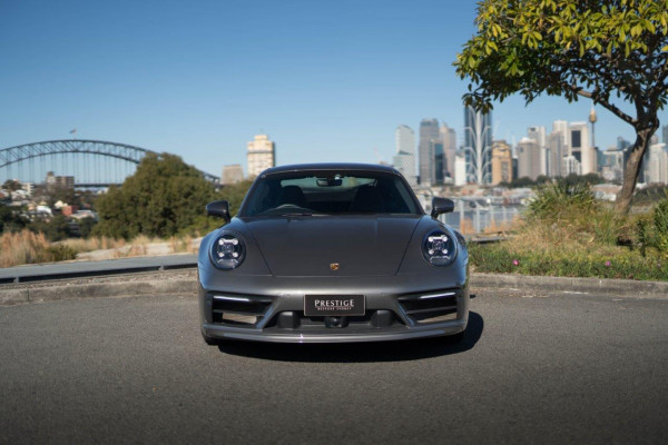 2020 Porsche 911 Carrera S Coupe Image 3