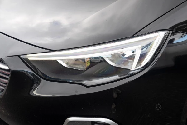 2019 Holden Commodore ZB RS Liftback Image 18