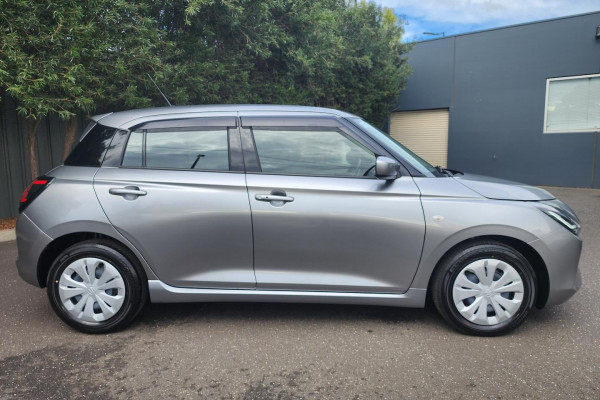 2026 Suzuki Swift UZ Hybrid Hatch Image 8