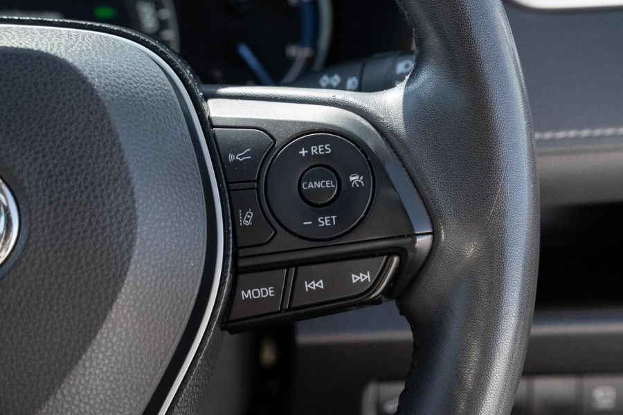 2021 Toyota RAV4 AXAH52R Cruiser SUV Image 17