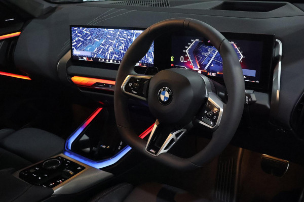 2025 BMW X3 G45 20 xDrive SUV image 13
