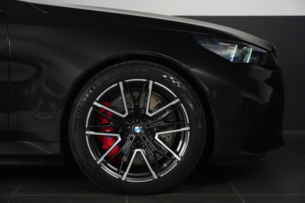 2025 BMW M5 Touring SUV Image 20