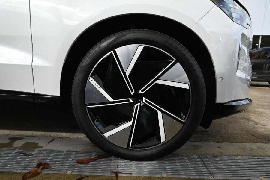 2026 Volvo EX90  Ultra Twin Motor Performance SUV Image 22