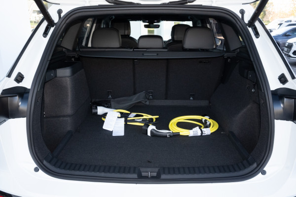 2026 Volkswagen Tayron R4 200TSI eHybrid R-Line SUV image 22