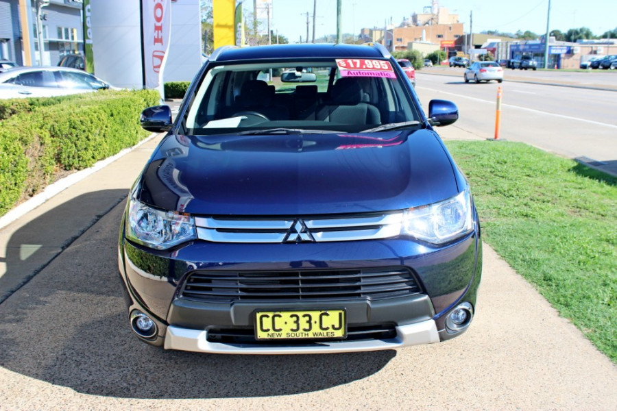 2014 MY14.5 Mitsubishi Outlander ZJ  ES Suv