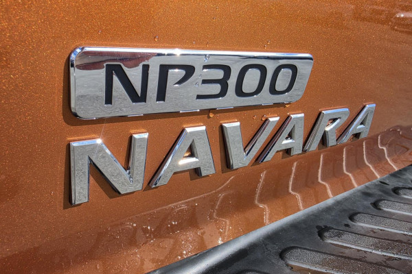 2015 Nissan Navara D23 ST-X Dual Cab Pickup Image 13