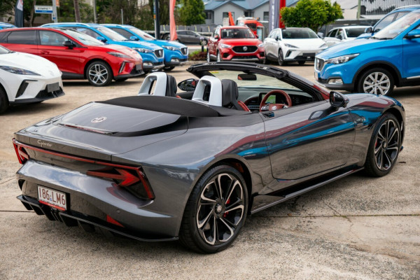2024 MY24.5 MG Cyberster EC32  Convertible