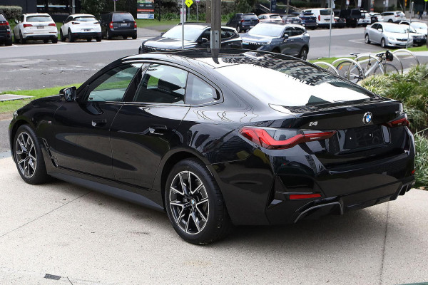 2026 BMW i4 G26 eDrive35 Hatch image 6