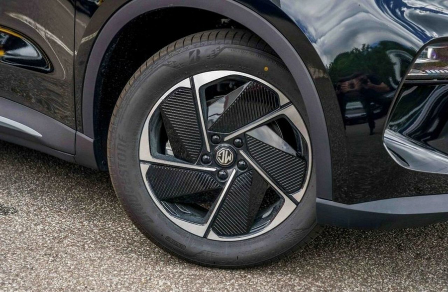 2026 MG MGS5 EV ZS3EM Essence 62 SUV Image 6