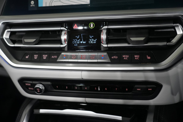 2021 BMW M4 Competition Convertible Image 21