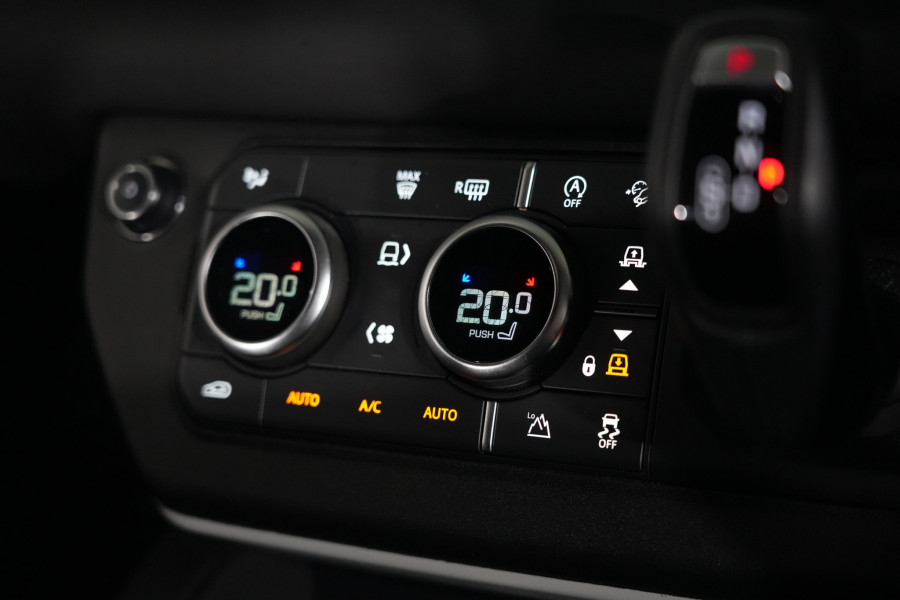 2024 Land Rover Defender L663 110 P300 S SUV Image 18