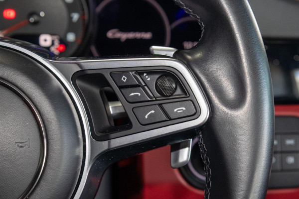 2022 Porsche Cayenne 9YA  SUV image 17