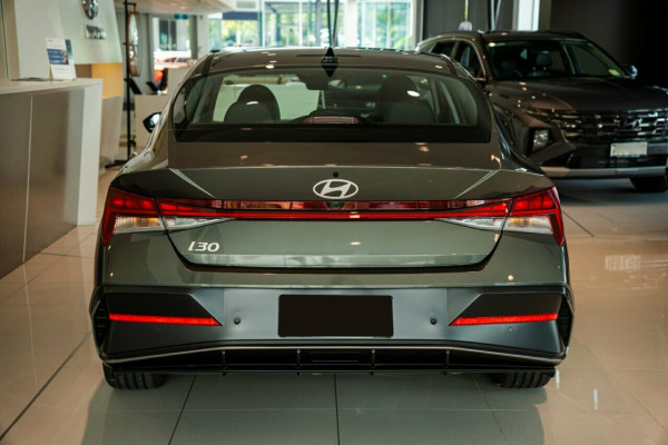 2025 Hyundai i30 CN7.V2 Elite Sedan Image 3