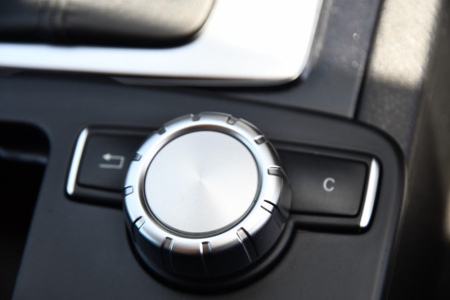 2011 Mercedes-Benz C-class W204 MY11 C200 BlueEFFICIENCY Sedan Image 18