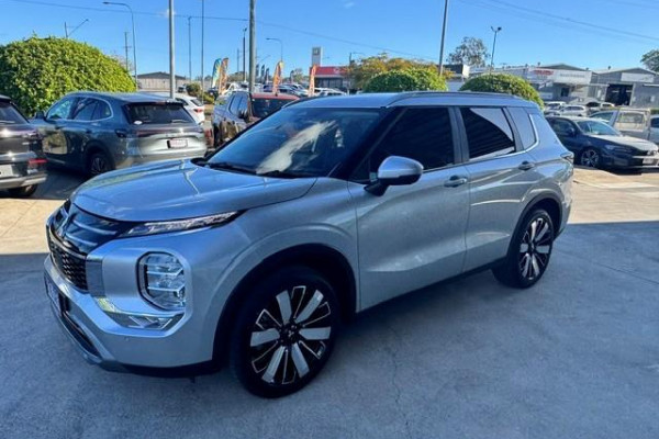 2025 Mitsubishi Outlander ZM Aspire SUV Image 5
