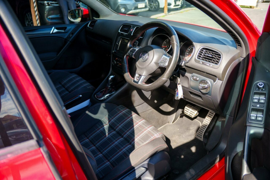 2013 MY14 Volkswagen Golf 7 GTI Hatch Image 16