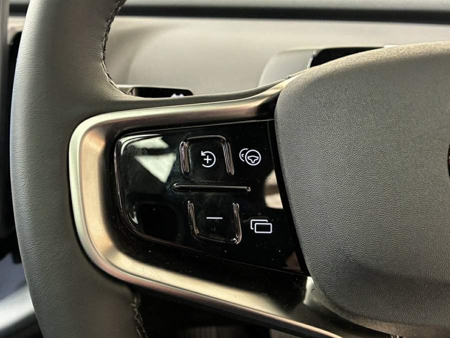 2025 MY26 Volvo EX30 Cross Country  Ultra Twin Motor Performance SUV Image 12