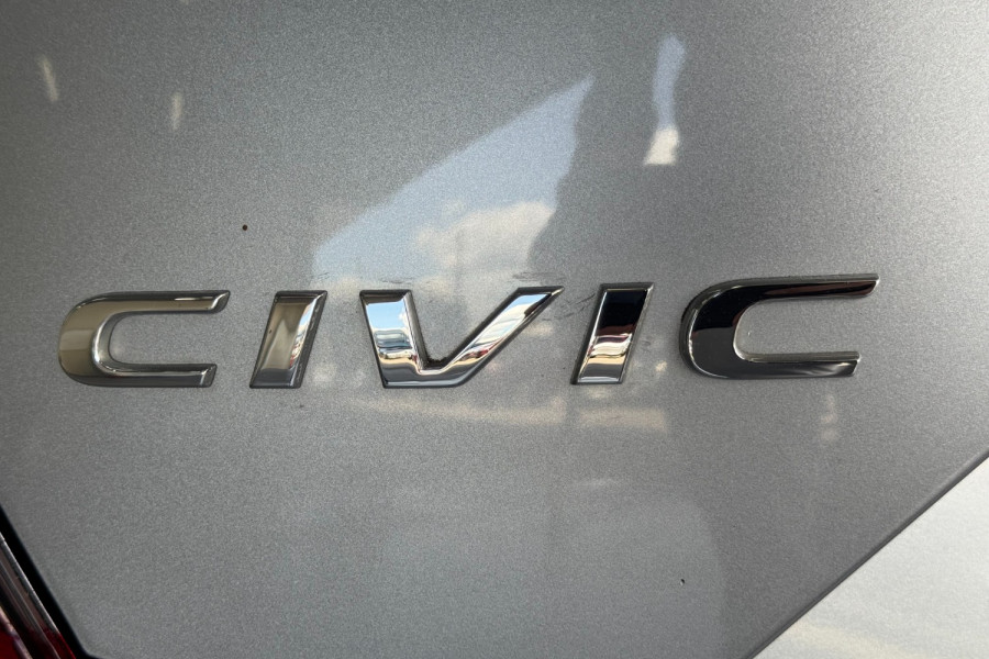 2017 MY16 Honda Civic 10th Gen VTi-LX Sedan Image 20